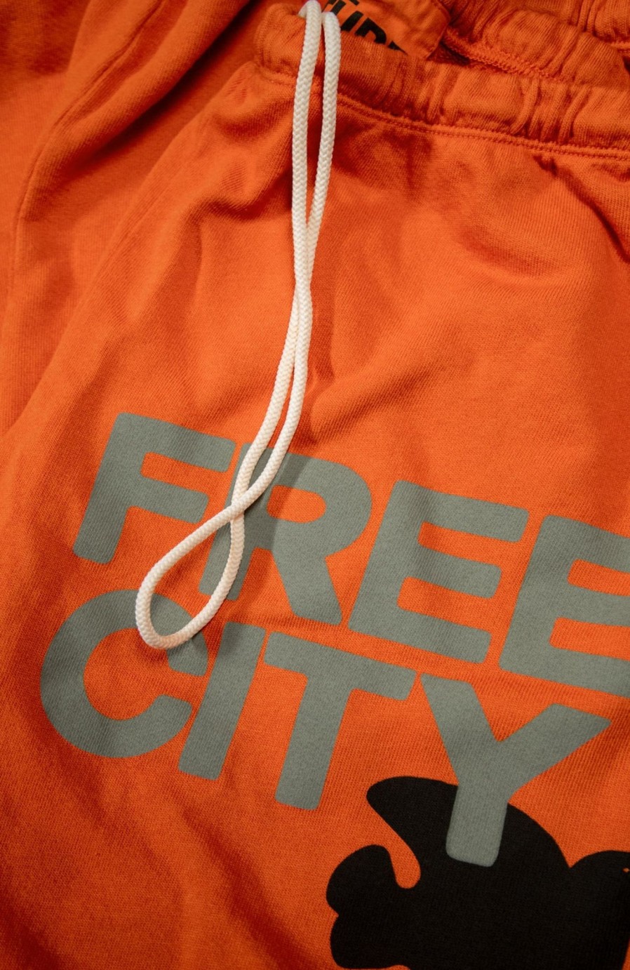 Clothing FREE CITY | Freecity Large Sweatpant Orange Machine