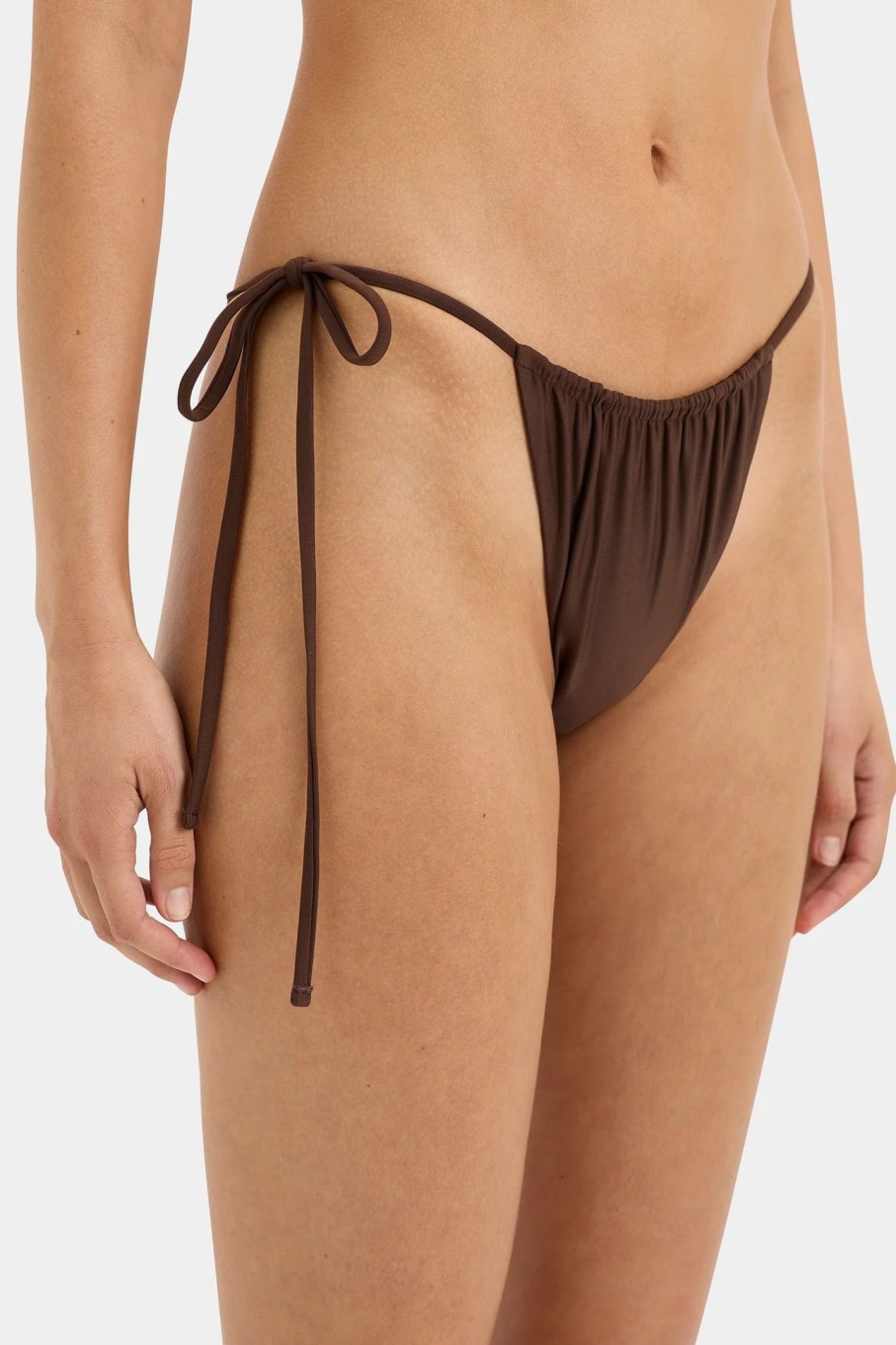 Clothing SIR | Jeanne String Brief Chocolate